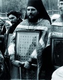 Пасхальный крестный ход в Скиту
