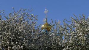 Первое дело беса &mdash; поселить в послушнике недоверие к старцу