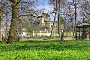 Преподобный Макарий Оптинский о монастырях и монашестве (из письма)