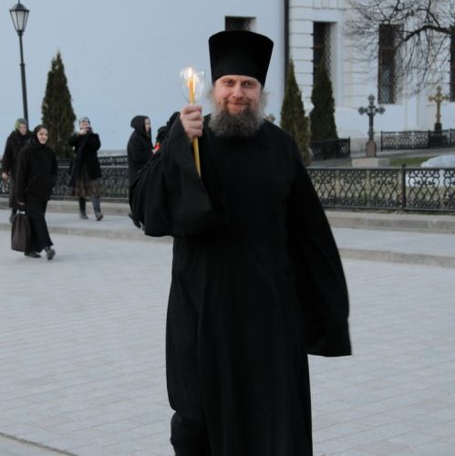 Молчать и говорить Бога ради